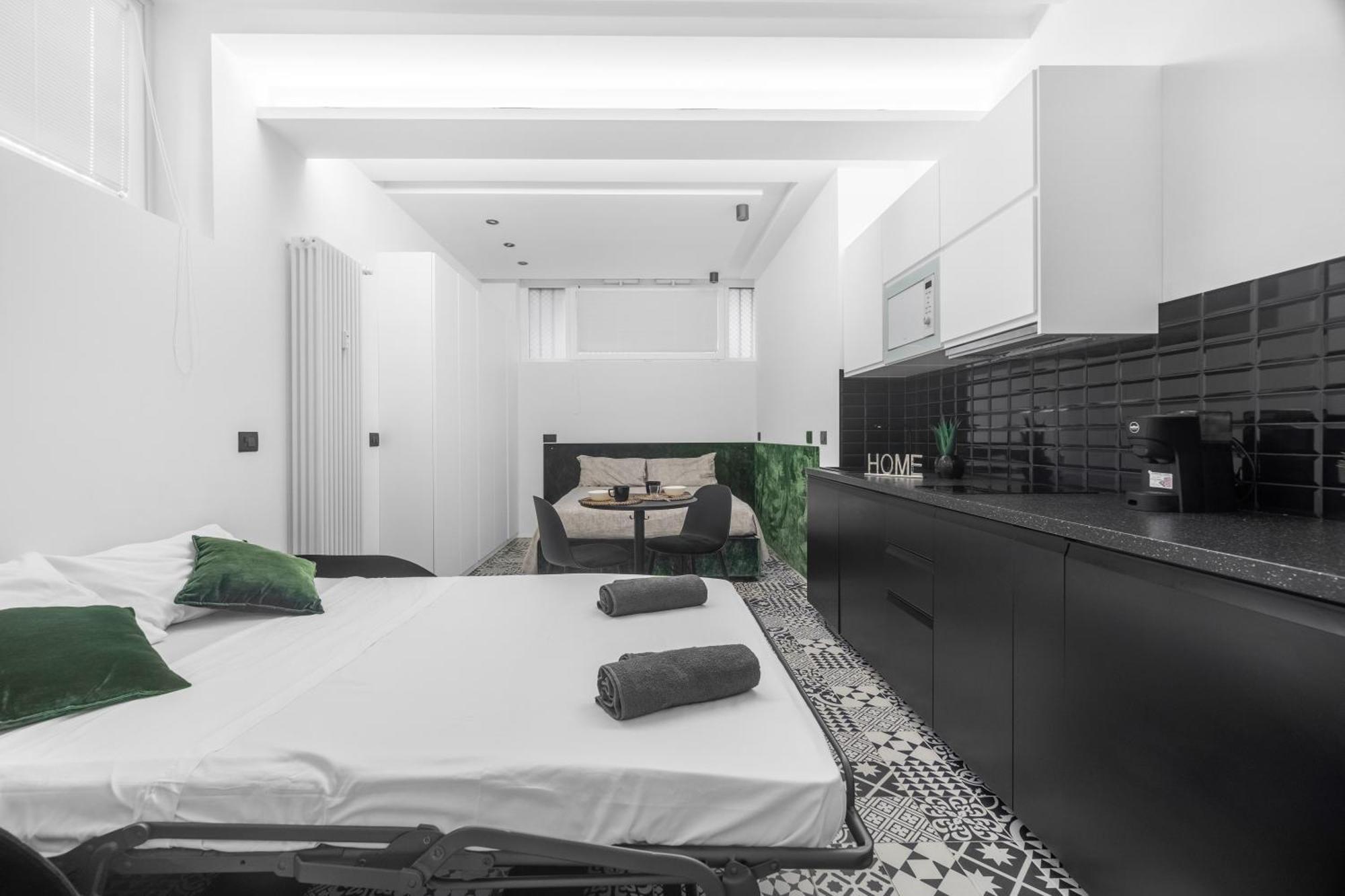 Pag60 -Crescenzago-Luxury Green House Milan Exterior photo